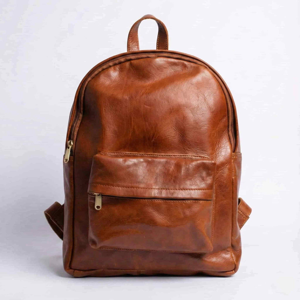 Minimalist Leather Backpack – Slim Everyday Daypack